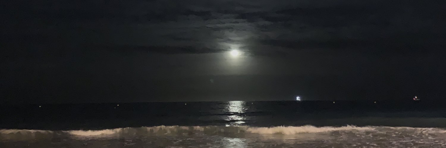 AlbaMorales04's profile banner image