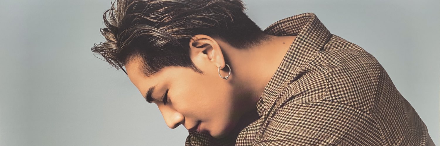 chanmari2828's profile banner image