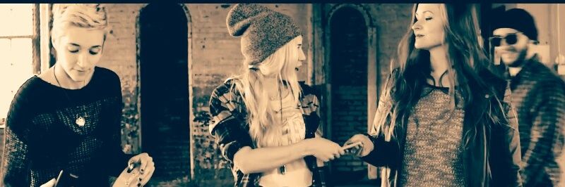 BethKinneyEmily's profile banner image