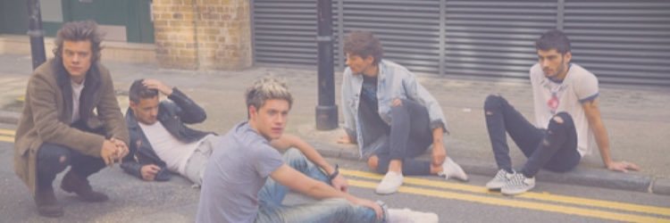 𝐌 𝐚 𝐲 𝐚 . banner