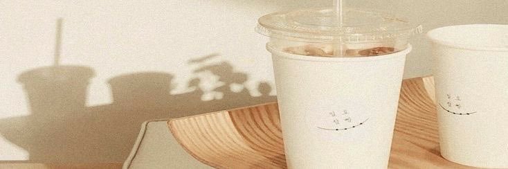 ana_luvm's profile banner image