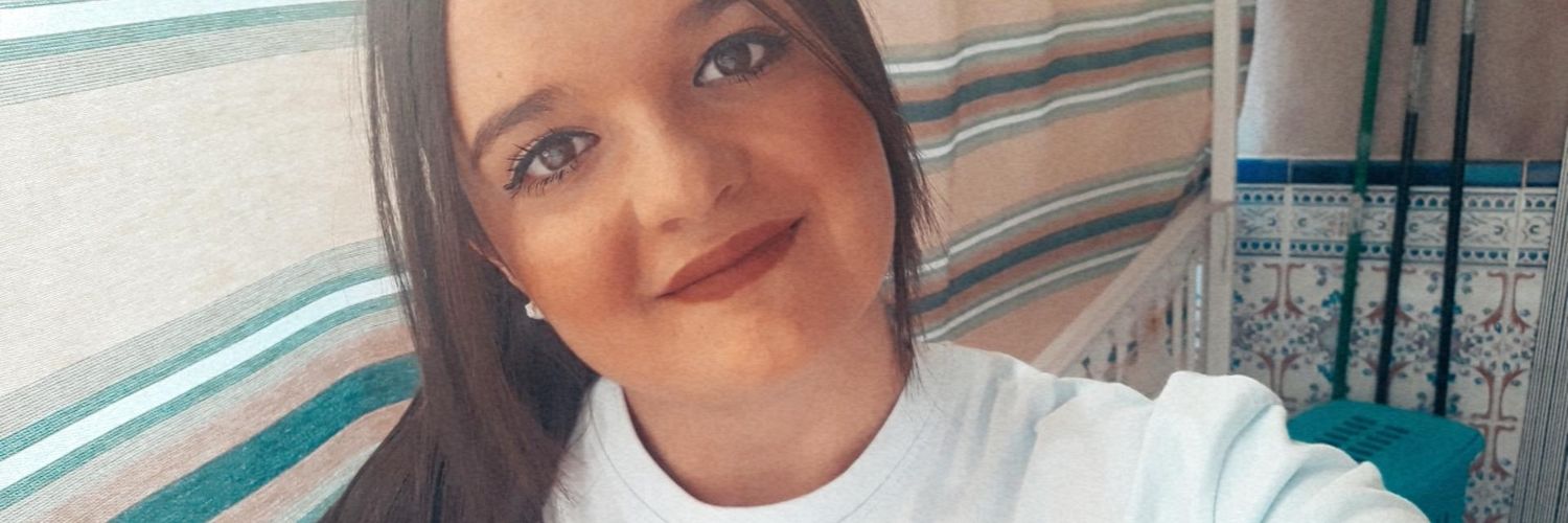 anabelmart99's profile banner image