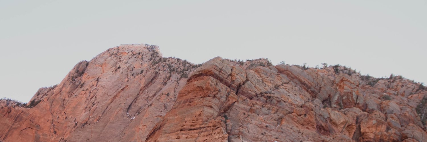 taebrisnow's profile banner image