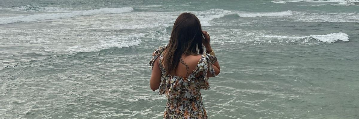 Lauravbichara's profile banner image