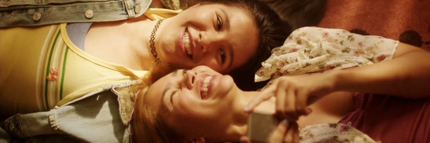 carnationfeelin's profile banner image