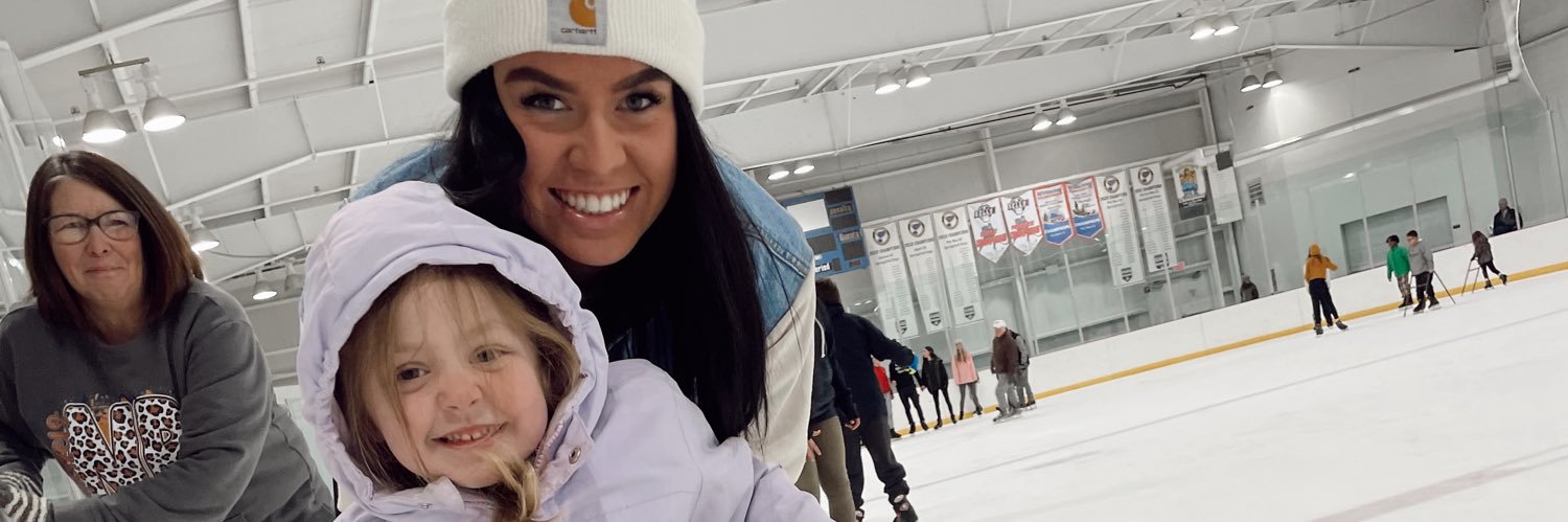 __caassiiee's profile banner image
