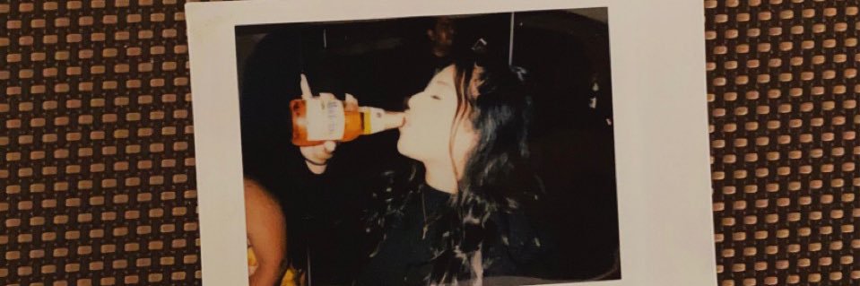 rosalbaa__'s profile banner image