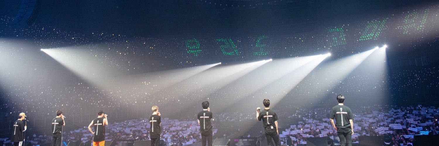 NOVEMBER17M's profile banner image