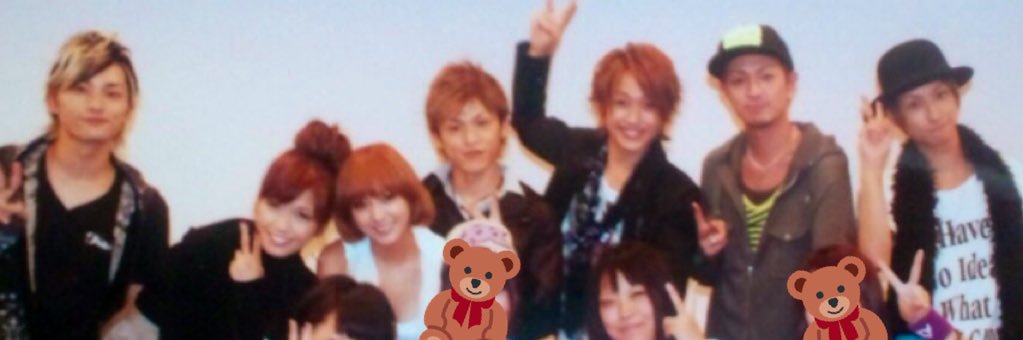 aknmn_24's profile banner image