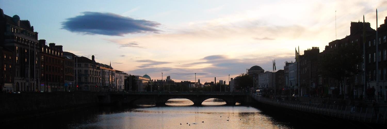 BeckiBeeRose's profile banner image