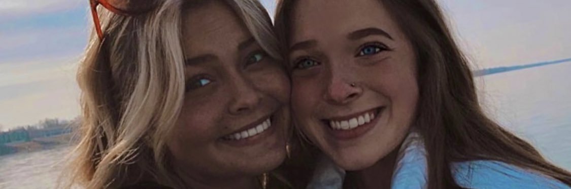 AnnaMarshall's profile banner image