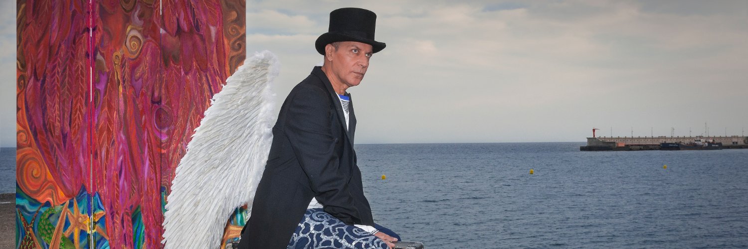 Paloma Reillo banner