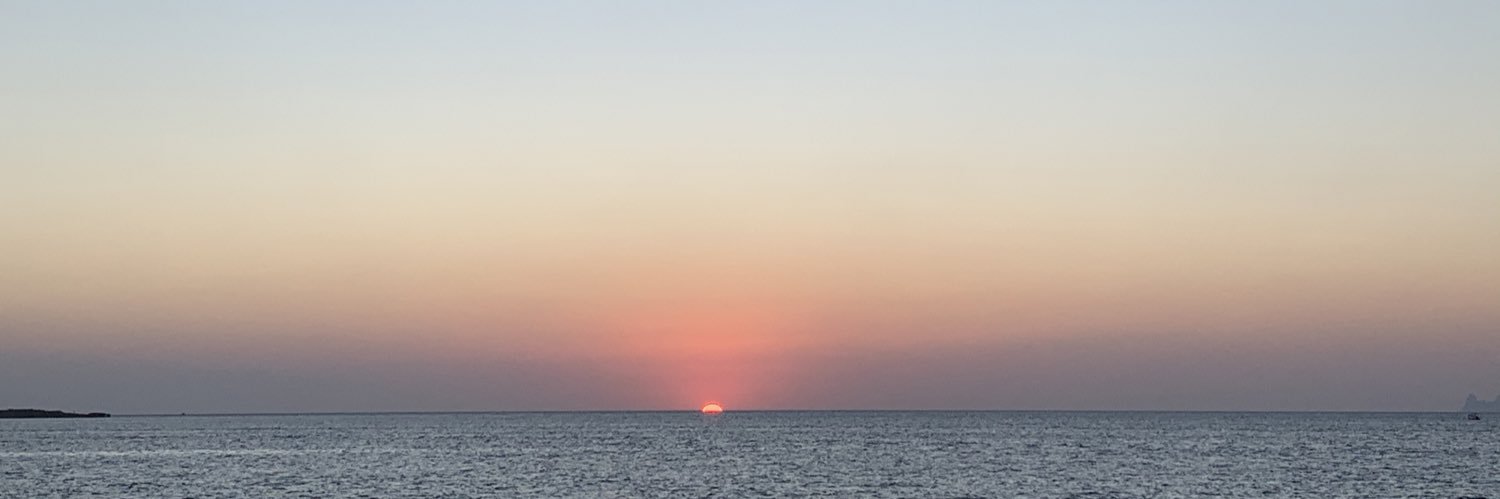 helee0's profile banner image