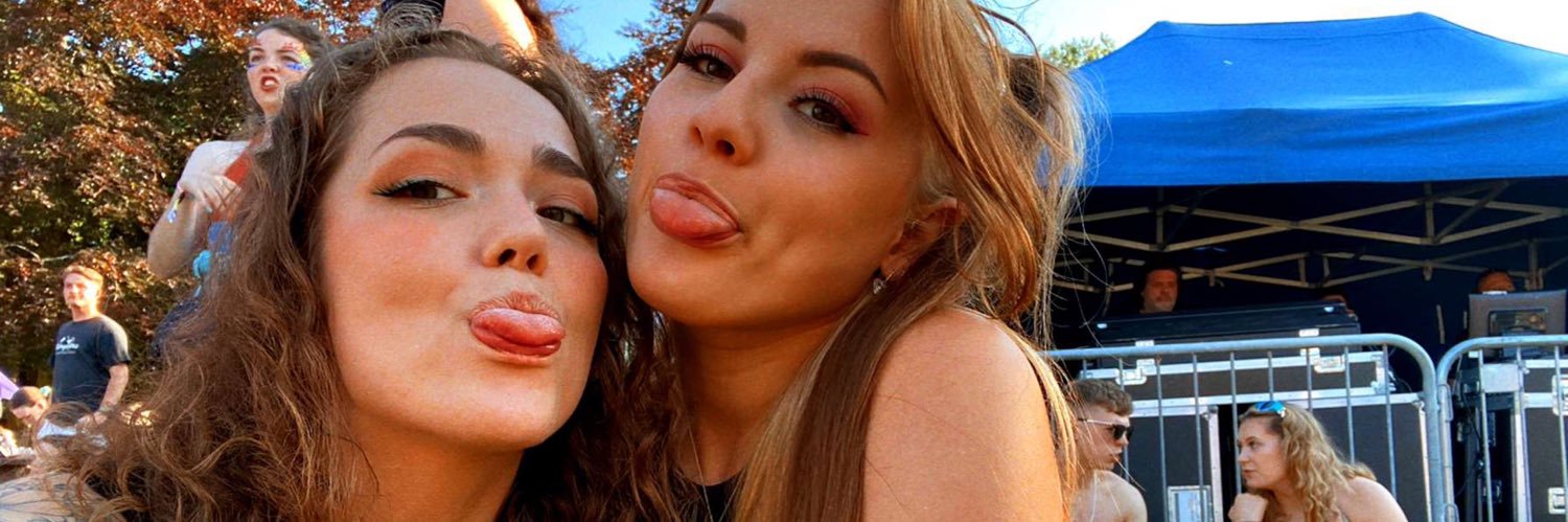 hannahperry21's profile banner image