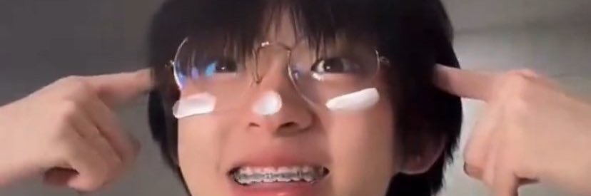 aomiws's profile banner image