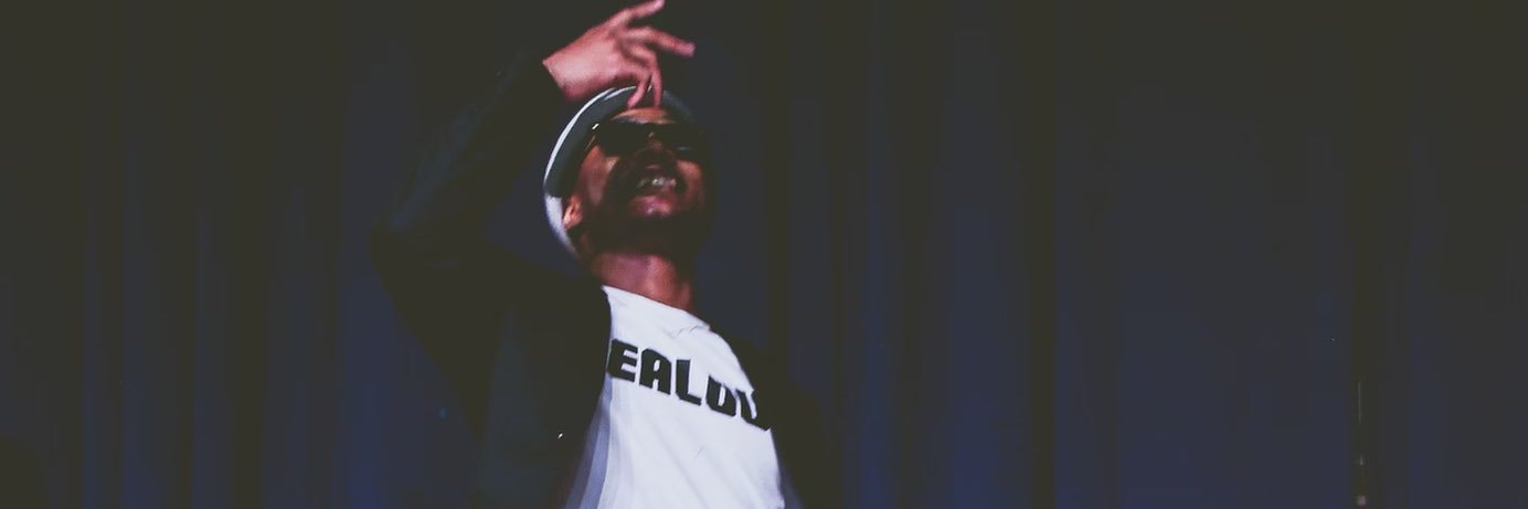 Zoemoney_'s profile banner image