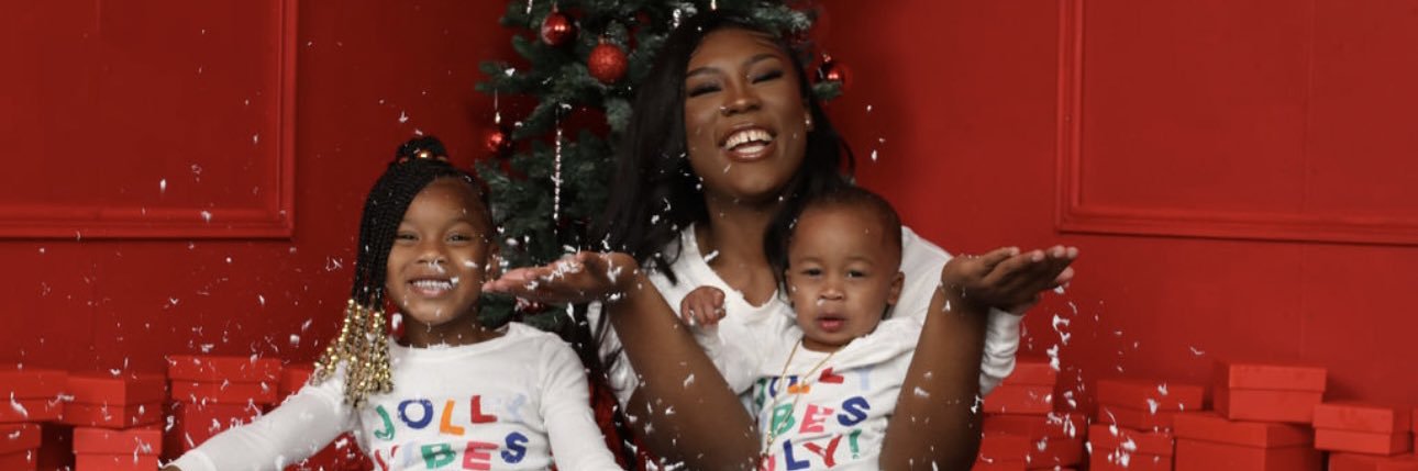 foreverLEKIYA's profile banner image