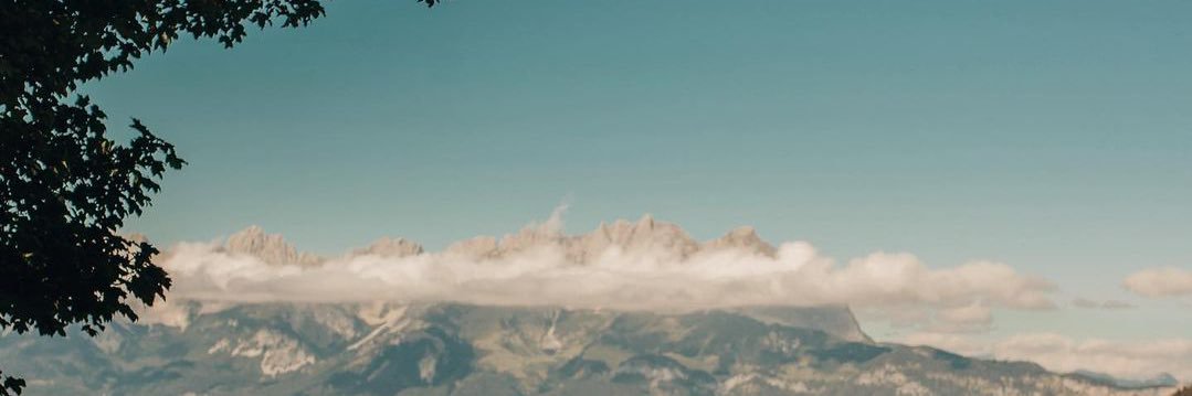 atheeer2211's profile banner image