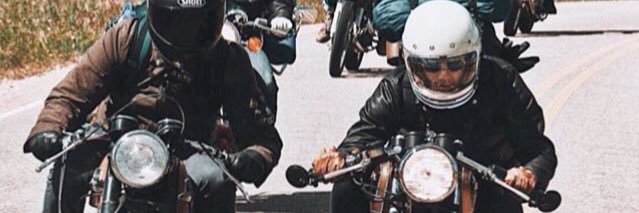 Roadline cloth banner