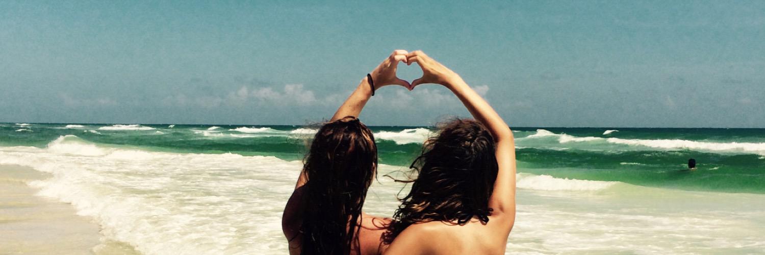 danicst21's profile banner image