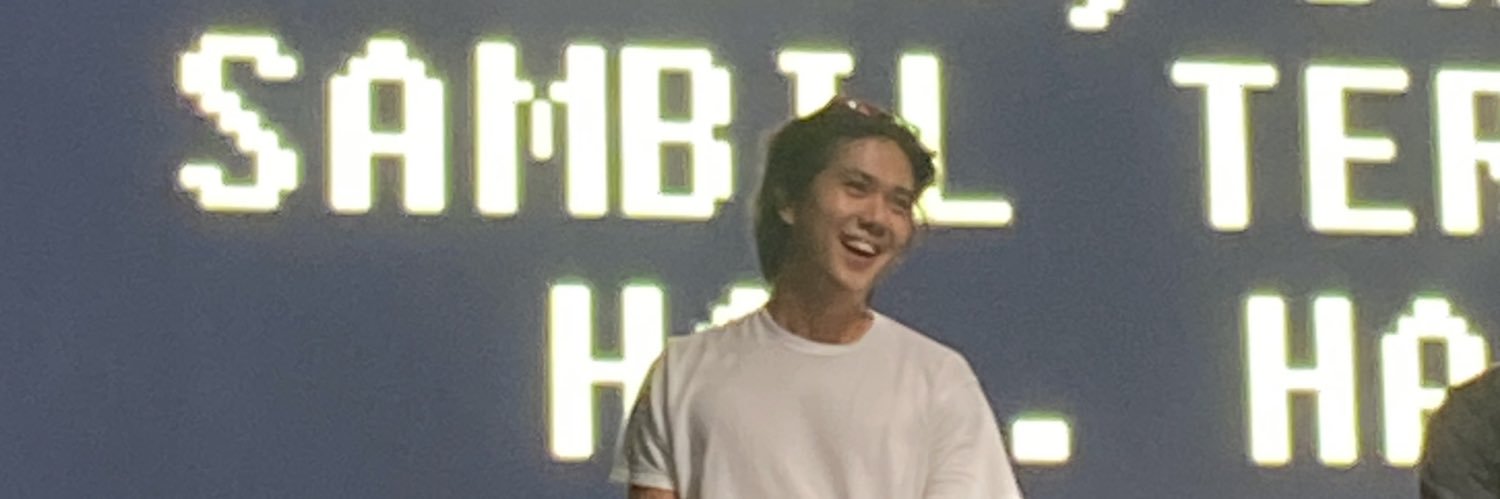 iweddyy's profile banner image