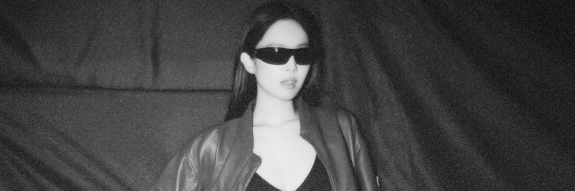 mingnobliss's profile banner image