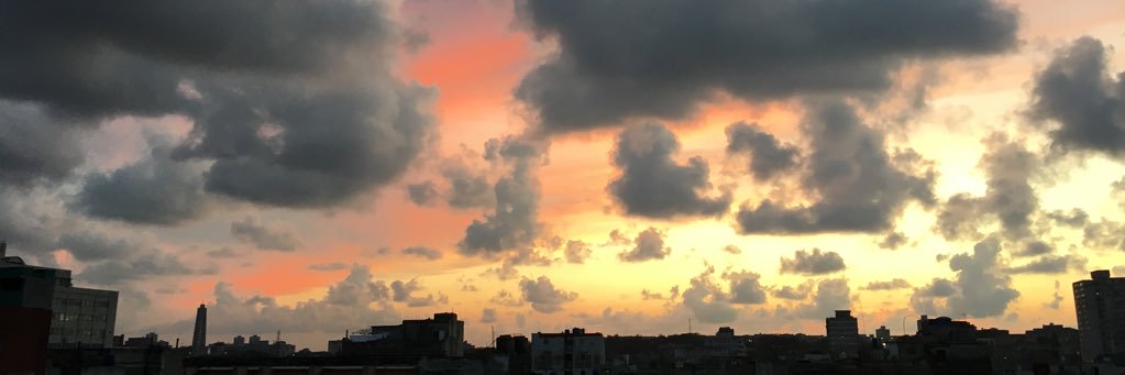 CharlaWho_'s profile banner image