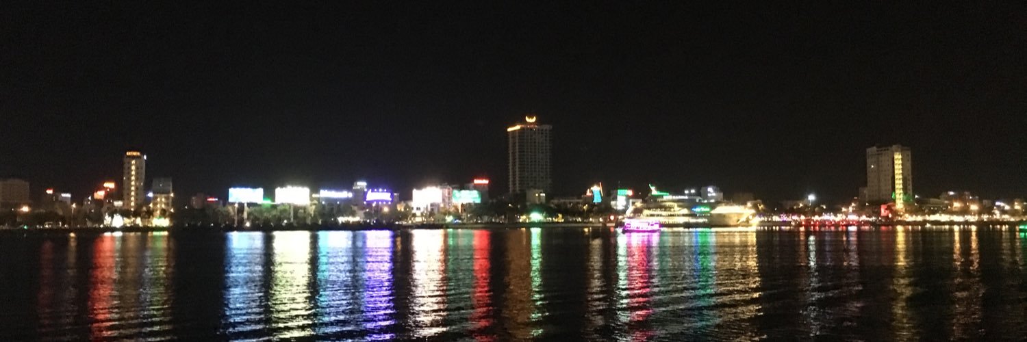 pinksignal's profile banner image