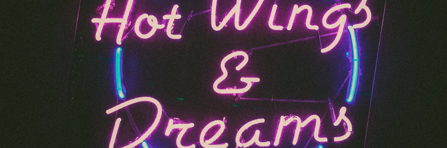 mzzmel's profile banner image