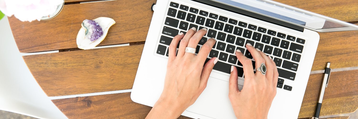 SoInternetMkt's profile banner image