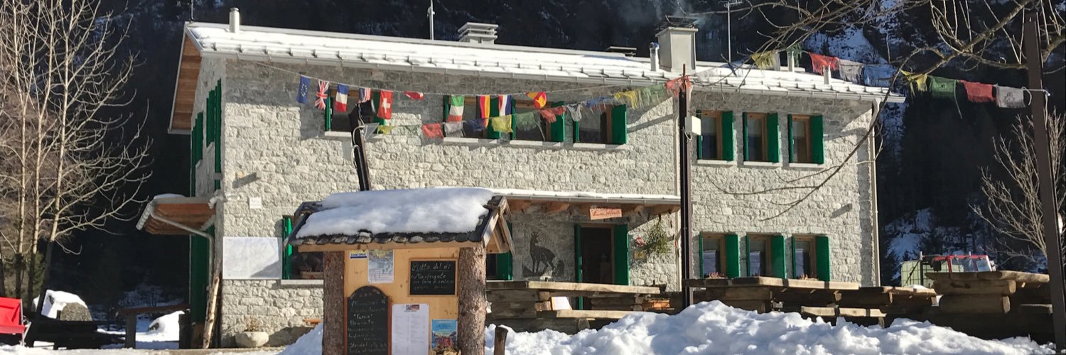 ValDiMello's profile banner image