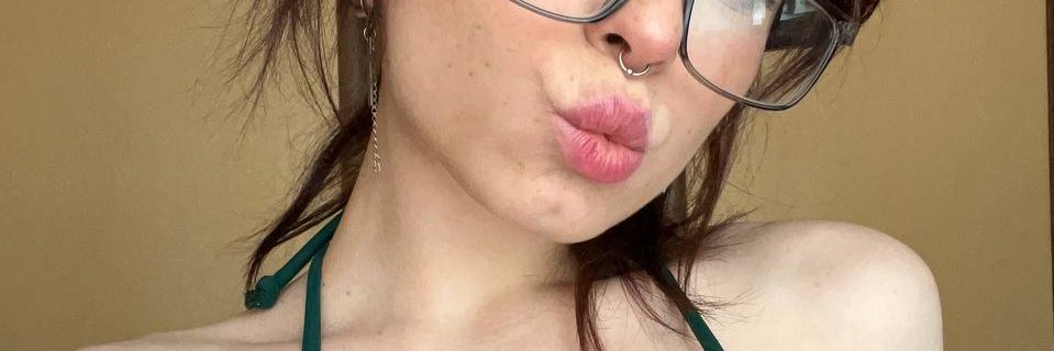 thea_imuzz's profile banner image