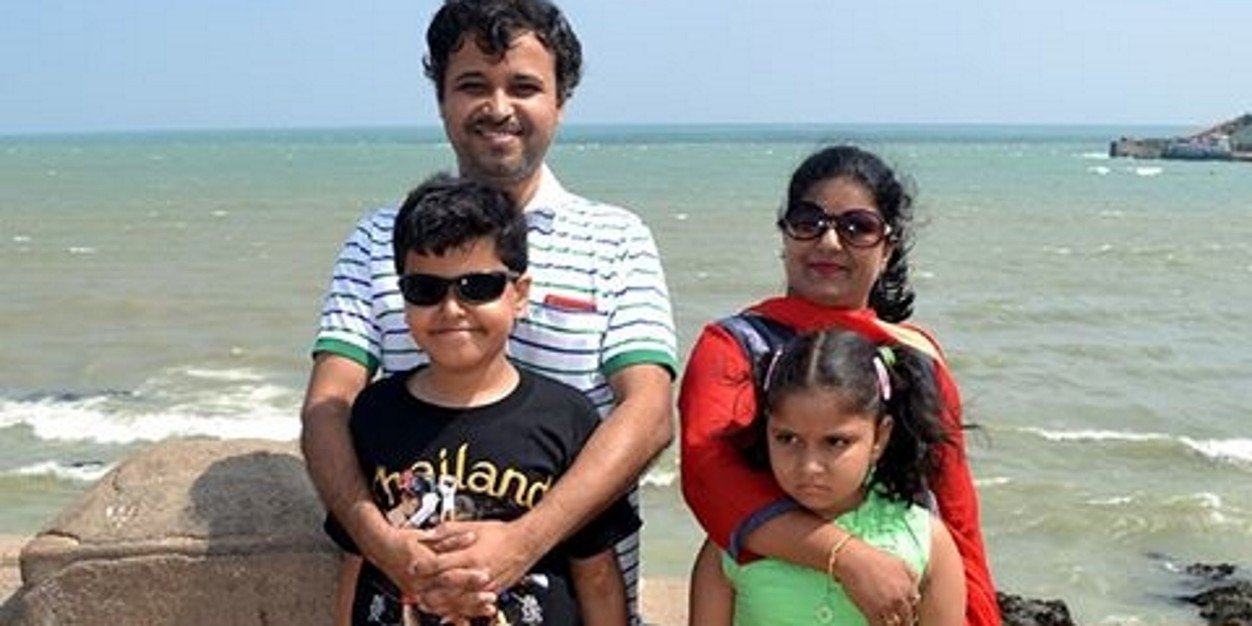 nikhil975's profile banner image