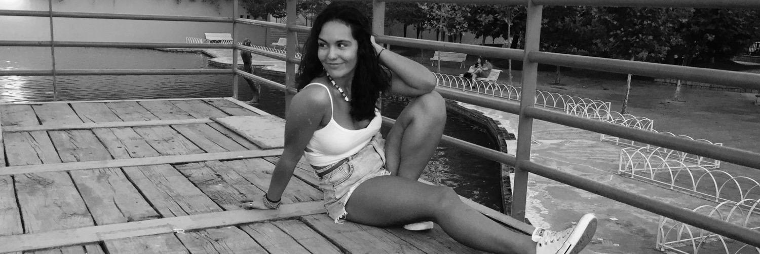 almudena_04's profile banner image