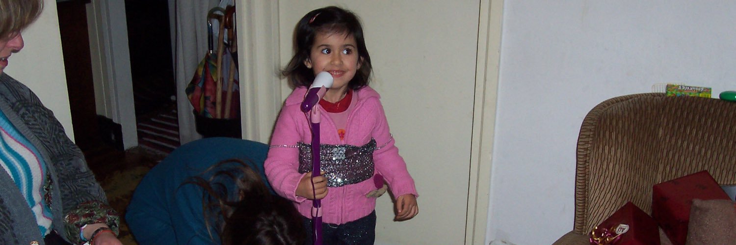 HelenaLeira's profile banner image