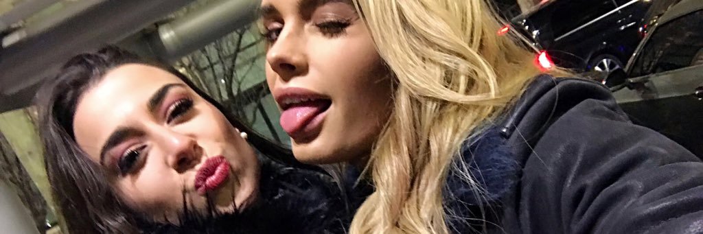 chloesquad's profile banner image