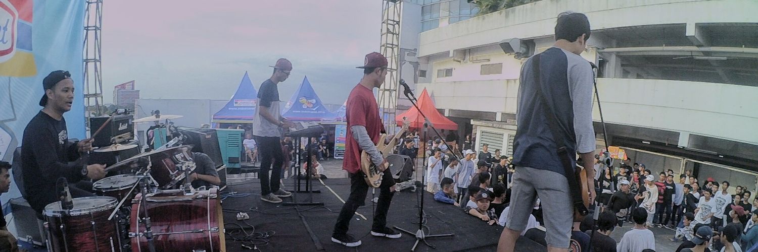 NEVERLAND POP PUNK banner