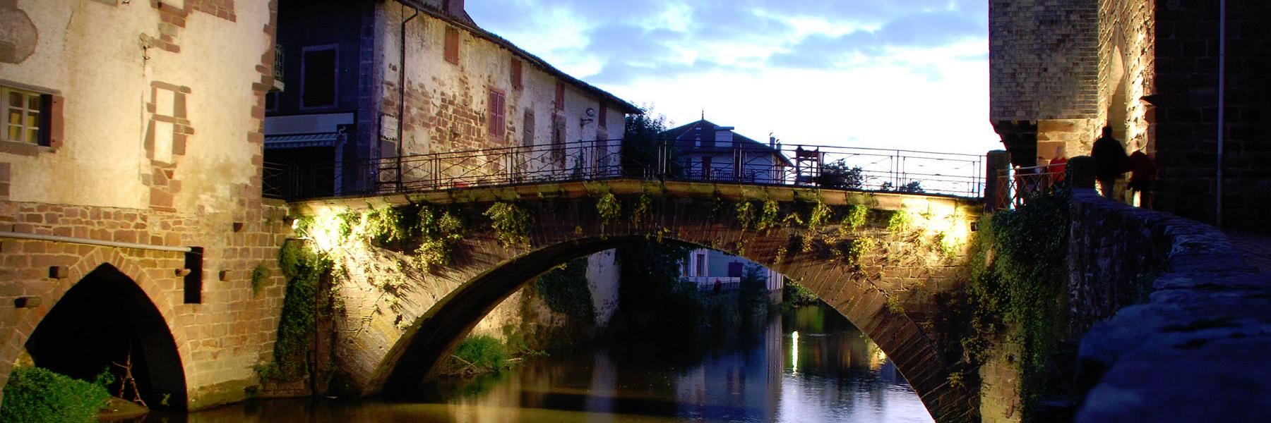 MirelaBase's profile banner image
