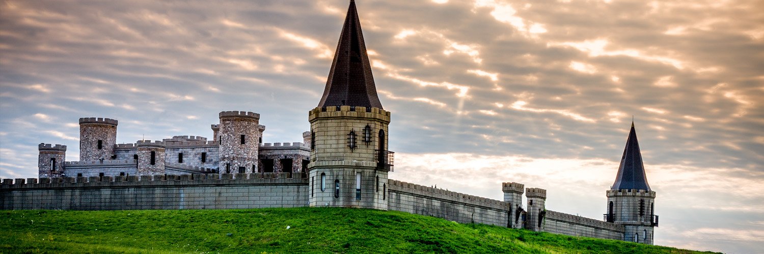 thecastlepost's profile banner image