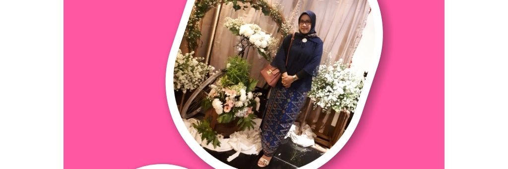 devi_nia89's profile banner image