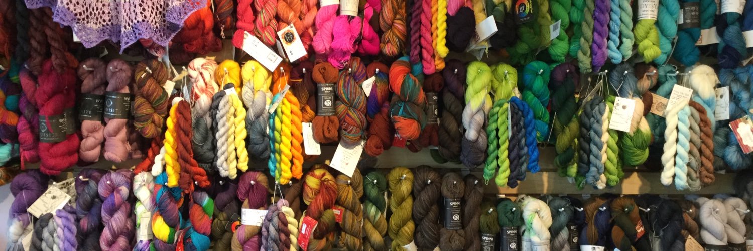 Lovelyarns's profile banner image