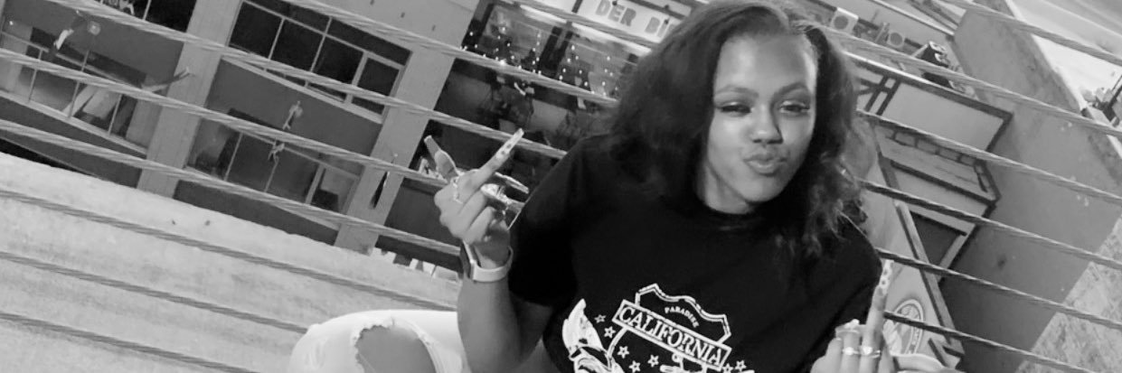 _sydnereli's profile banner image