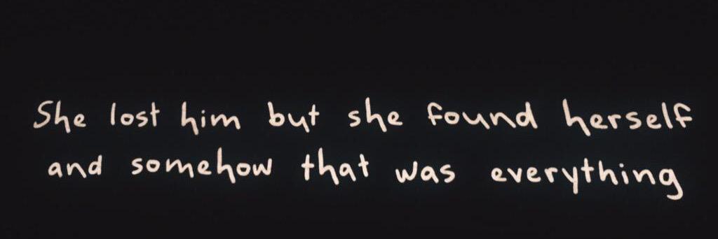 ALLCAPSSWIFT's profile banner image