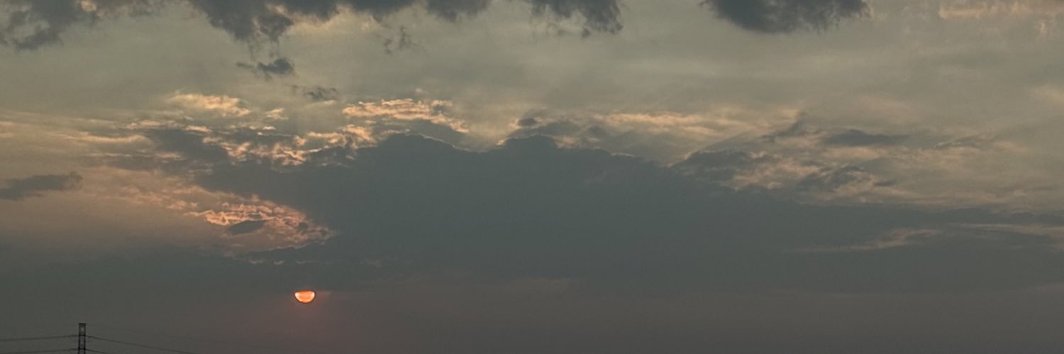 methiramathi's profile banner image