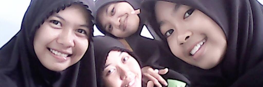 Intan_Agatta's profile banner image