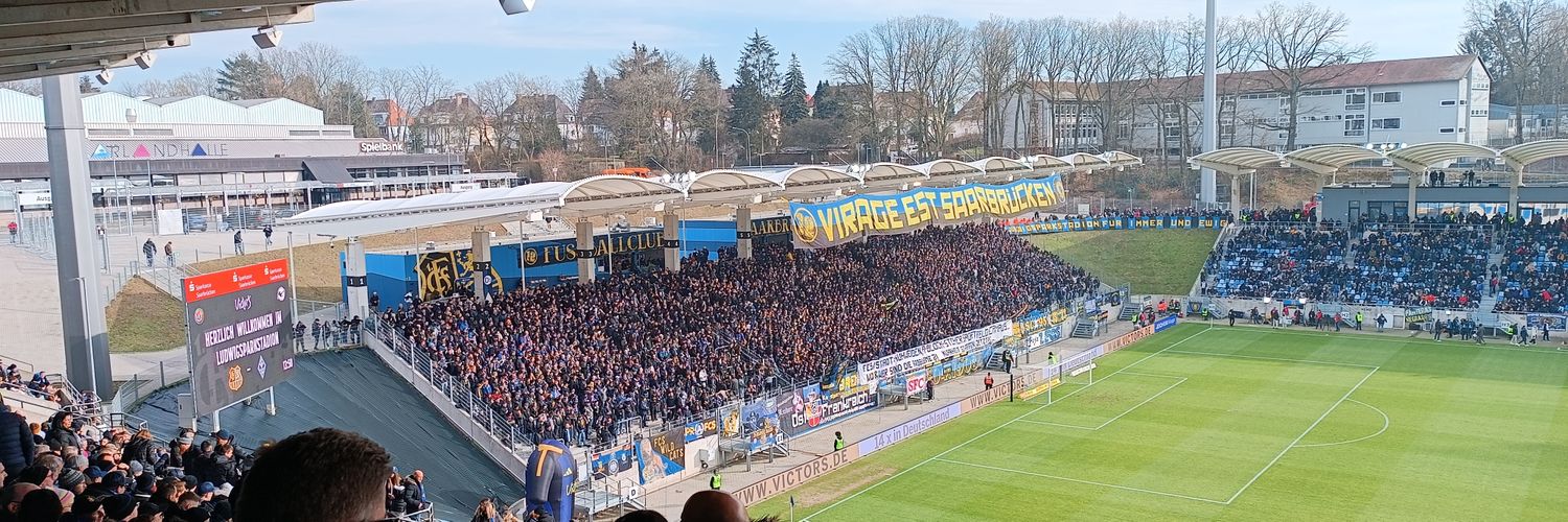 Elvágyodás Bahnlust 💙🖤🇬🇧🇫🇷🇩🇪 🚂kurwa banner