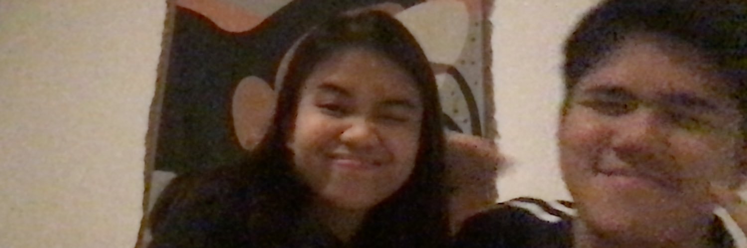 dennissejulia's profile banner image