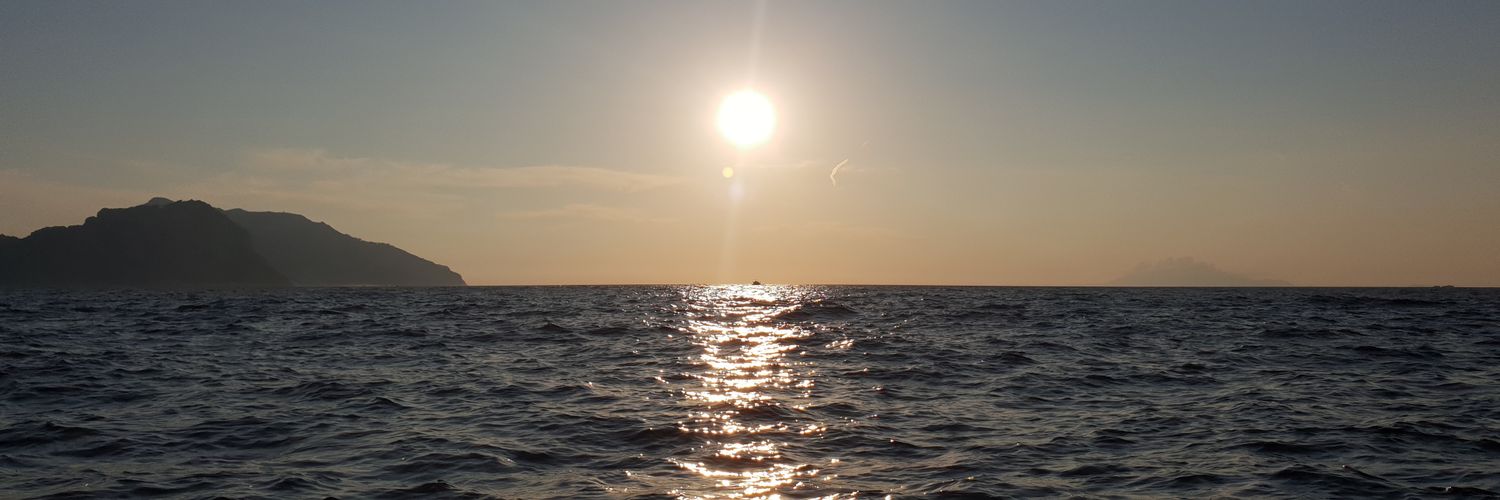 leox1981's profile banner image