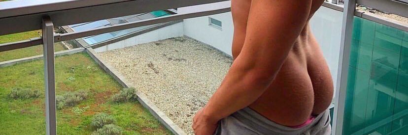 NakedSelfi's profile banner image