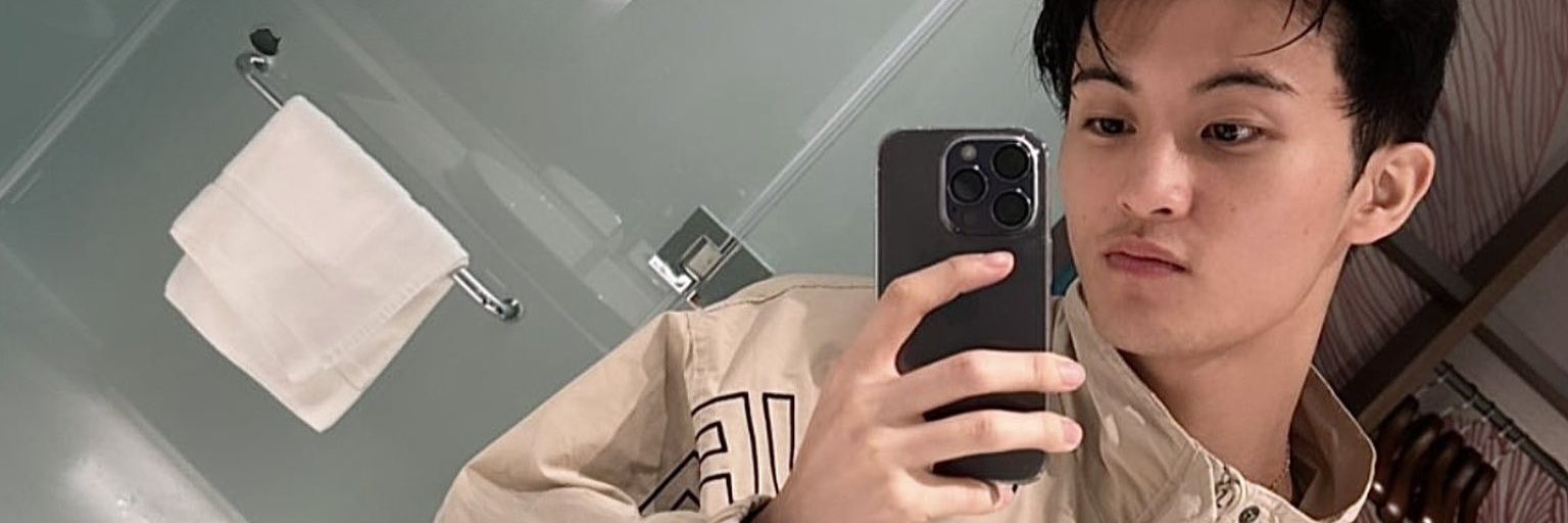 emoaticon's profile banner image